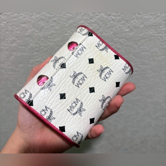 MCM Sweet Visetos Wallet - Picture 7 of 16